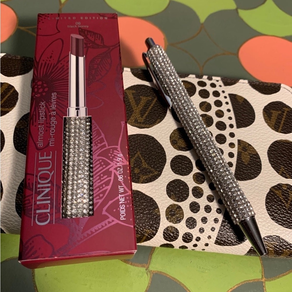 - Bedazzled Limited Edition Clinique Black Honey and Matching Pen